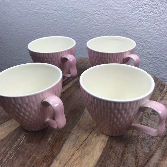 Vintage l 50s Red Wing Capistrano Mid-Century Pink Textured Basket Weave Tea Cup - Picture 6 of 14